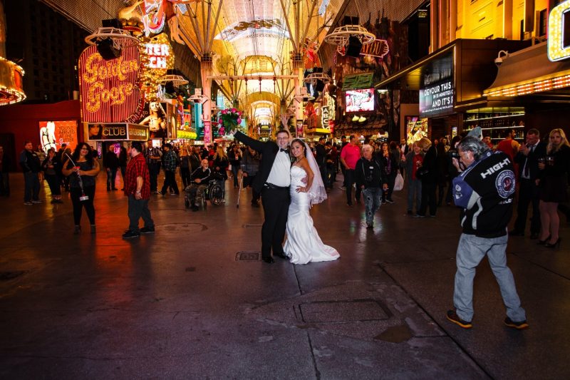 Vegas wedding packages more popular